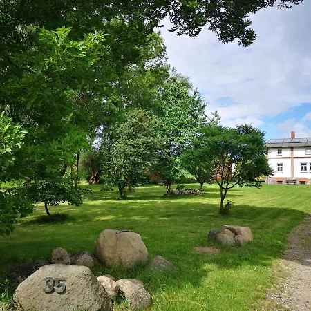 Landhaus Schierbecker Fewo 3 Steffenshagen